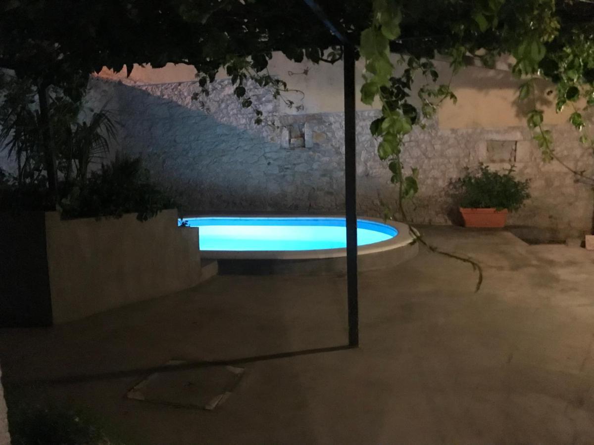 佩特坎内Dalmatian Rustic House别墅 外观 照片